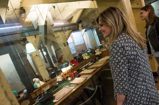 London: Churchill War Rooms Ticket & Political London Audio Tour - Stop 1: Churchill War Rooms — The Bunker Experience Without a Live Guide