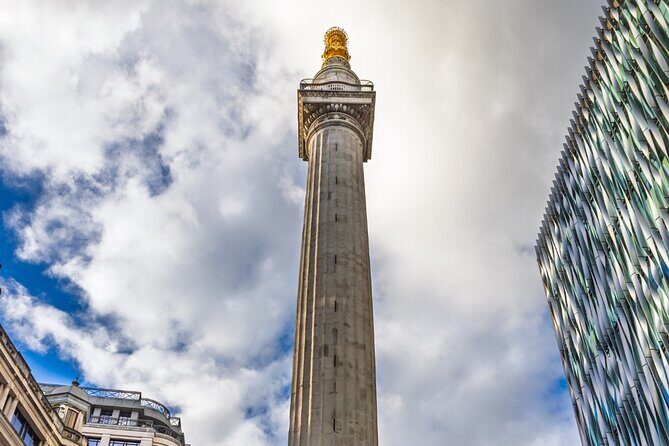 London: City of London Walking Tour - Monument to the Great Fire and the Thames Transition