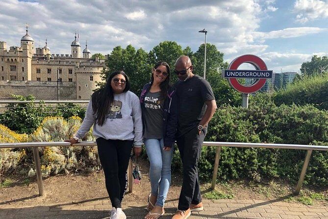 London Classic Sightseeing Private Taxi Tour - Stop 1: St. Paul’s Cathedral and the WWII protection story