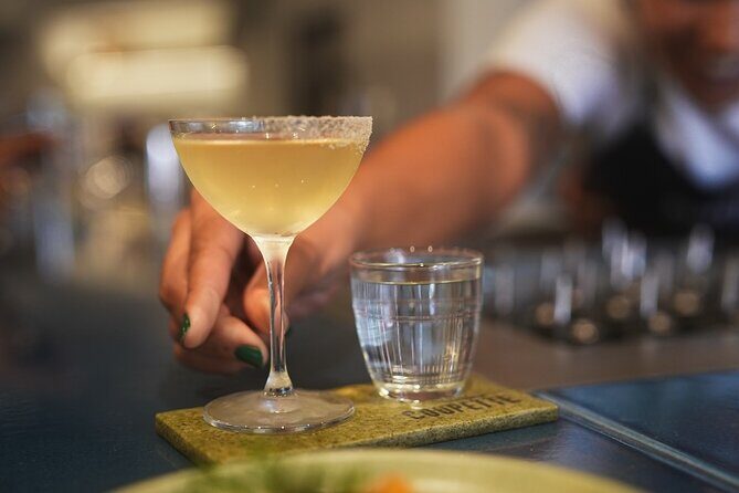 London Cocktail Tour - Soho - Four Iconic Cocktail Bars in One Guided Evening
