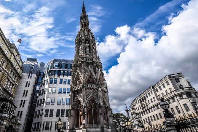 London (Covent Garden) Scavenger Hunt and Sights Self-Guided Tour - Price and Value: What $13.29 Gets You