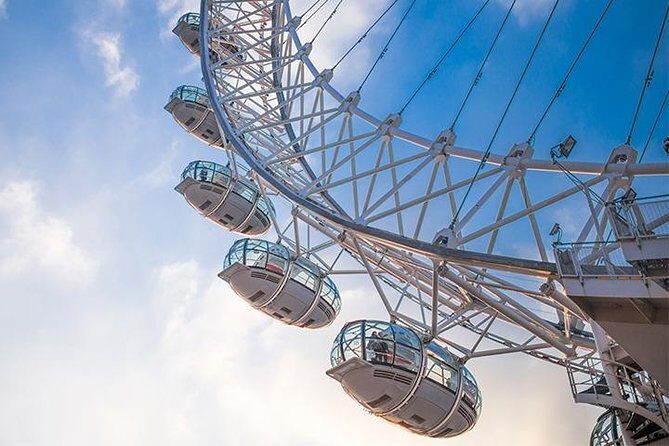 London Eye River Cruise and London Eye Ticket Option - The transfer moment: from cruise back to the London Eye