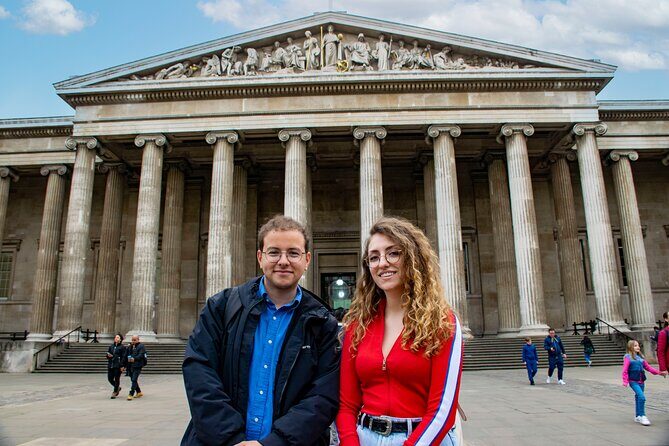 London Fully Tailored Private Tour: Half-Day with Local Guide - Trafalgar Square: a busy stage with a clear purpose