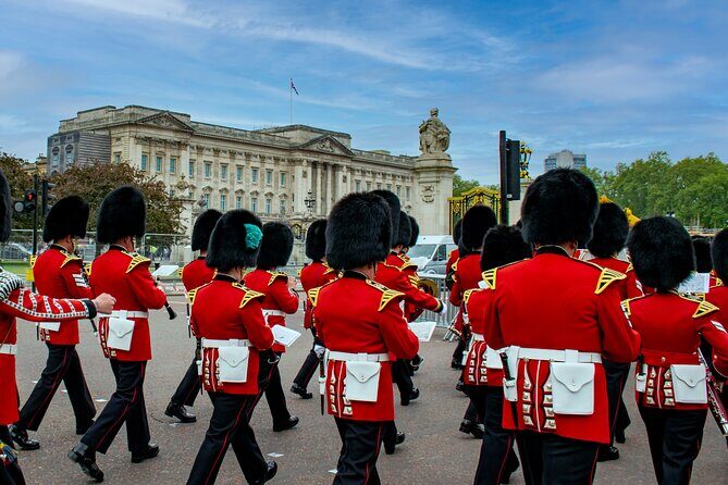 London Fully Tailored Private Tour: Half-Day with Local Guide - St Paul’s Cathedral: Anglican grandeur on Ludgate Hill