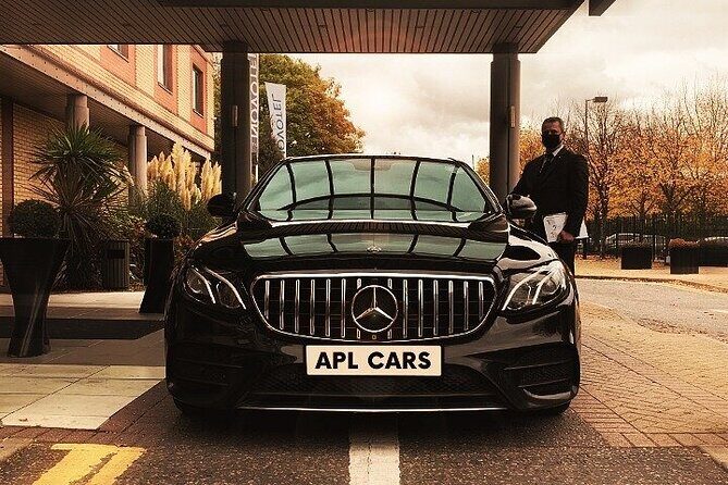 London Gatwick Airport LGW to Heathrow LHR Private Transfer - Pre-pickup communication: the part you should verify