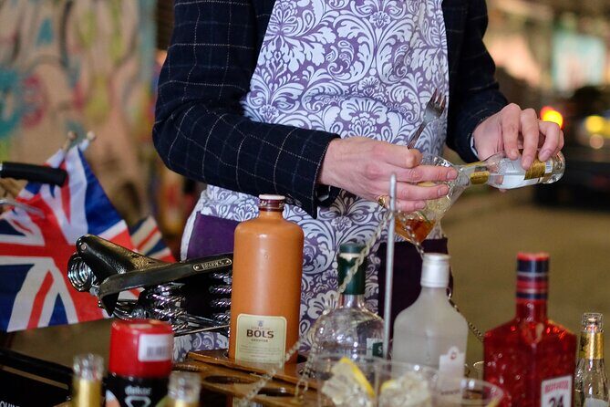 London Gin Safari: A Spirited, Juniper-Fuelled Jaunt - What to bring (and what to skip)