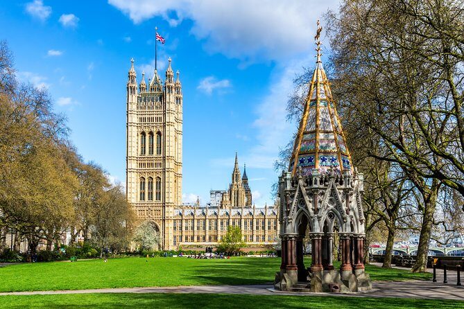 London: Guided Tour Westminster Abbey + Optional Parliament Entry - Stop 1: Westminster Abbey coronations and royal weddings, explained like a story