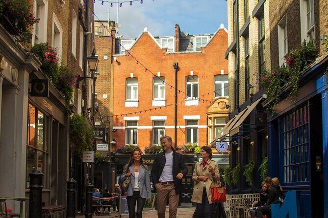 London Half Day Tour with a Local Guide: Private & Custom - Camden Market or craft beer: a flexible finale