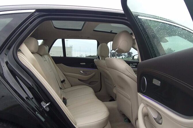 London Heathrow Airport (LHR) to Southampton Port - Arrival Private Transfer - Group Size, Vans, and Luggage: What to Confirm Before You Go