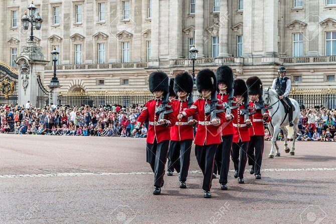 London Heathrow Stopover - Personalized Half-Day London Tour - Photo Stops That Make Your Stops Worth It