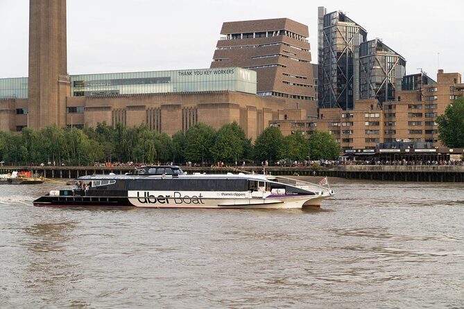 London: IFS Cable Car + Uber Boat One Way River Thames Cruise - Photo strategy: how to get better shots with less effort