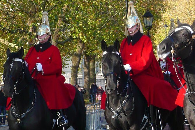 London in One Day: Small Group Walking Tour - See 30+ Sights - Buckingham Palace and St James’s: views first, tickets later