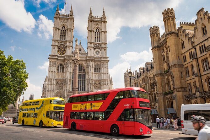 London in One Day: Tour Royal Westminster and the Square Mile - A one-day plan that actually connects Westminster to the City