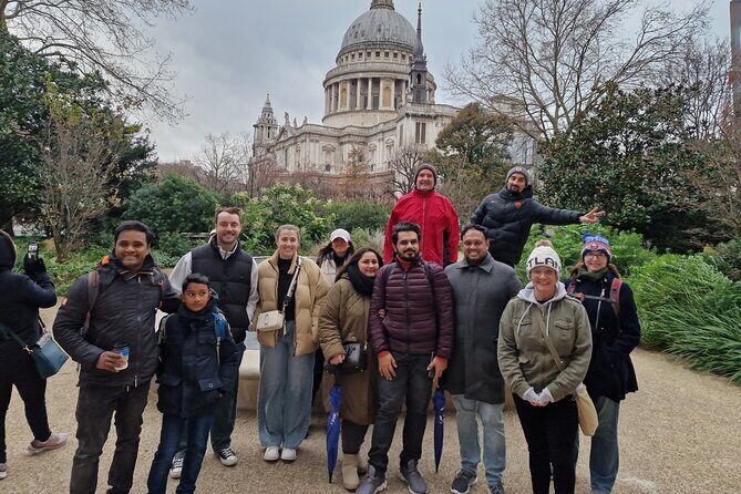 London in One Day: Tour Royal Westminster and the Square Mile - Temple Bar into the City: Roman boundaries, Fleet Street writers, and a pub stop that makes sense