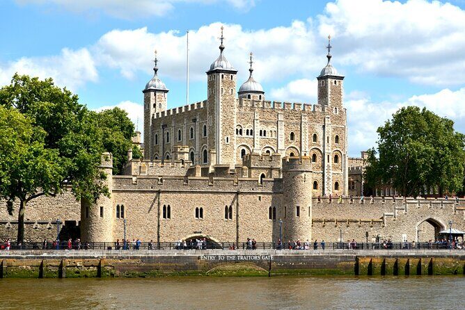London In One Day Tour with River Cruise & London Eye Option - London Eye at 6:30pm: The Best Use of a Tight Clock