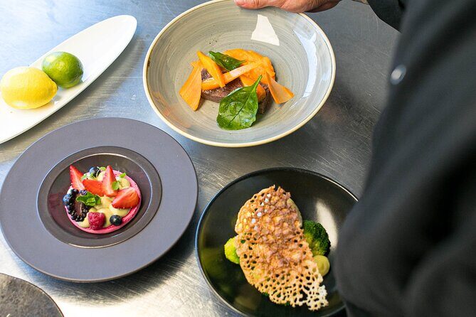London Luxury Dinner Experience with Panoramic City Views - Your Night Route: Shard Views, Tower Bridge, the London Eye, and More