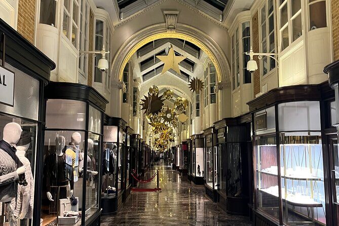 London Magical Christmas Walking Tour with Guide - Soho and Mayfair: two sides of Christmas London in one evening