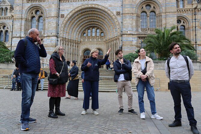 London: Natural History Museum Express Guided Tour & Audio Guide - Reserved entry vs. skip-the-line: what you should assume