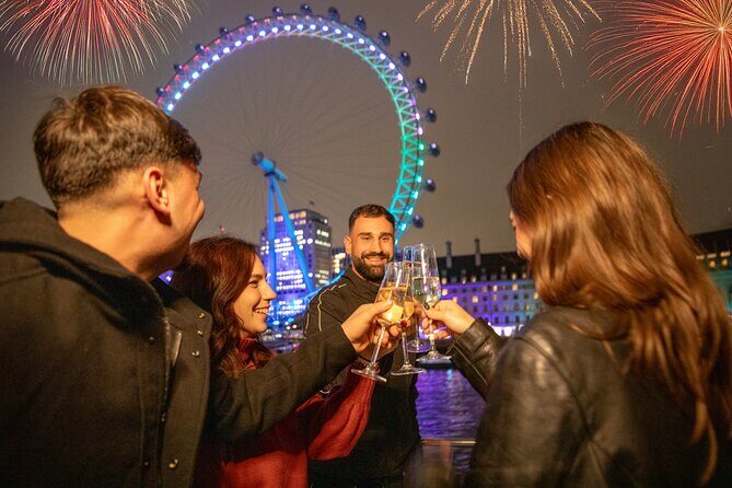 London New Year's Eve Dinner Cruise - Champagne, four courses, and wine: eating on the water