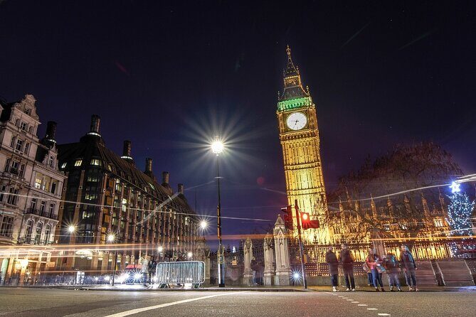 London Private Custom Walking Tour with A Guide (Private Tour) - Meeting Up Near Your Accommodation (And Why That Matters)
