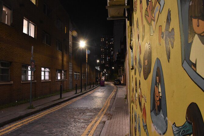 London Private Jack The Ripper Tour - Private Jack the Ripper walks: why this format feels better