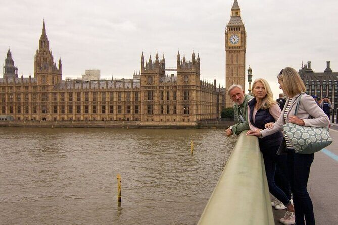 London Private Layover Tour with a Local Guide: Tailored to Your Interests - A layover tour that trades gates for iconic London