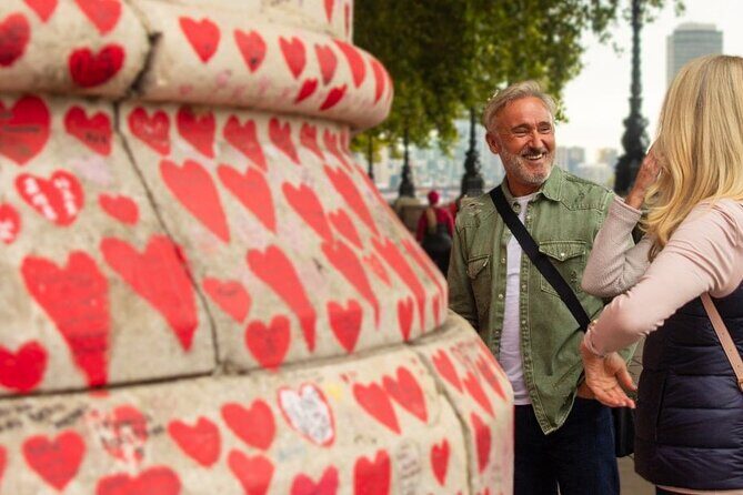 London Private Layover Tour with a Local Guide: Tailored to Your Interests - Poppies fish and chips: the fast path to a classic meal