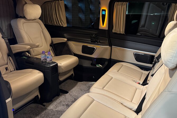 London Private Tour with Exclusive Car and Options - Why an exclusive driver changes everything in and around London