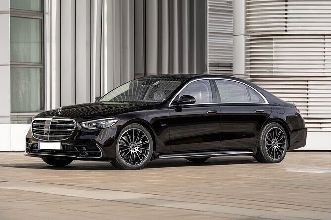 London: Private Transfer to/from Heathrow Airport - Who Should Book This Transfer