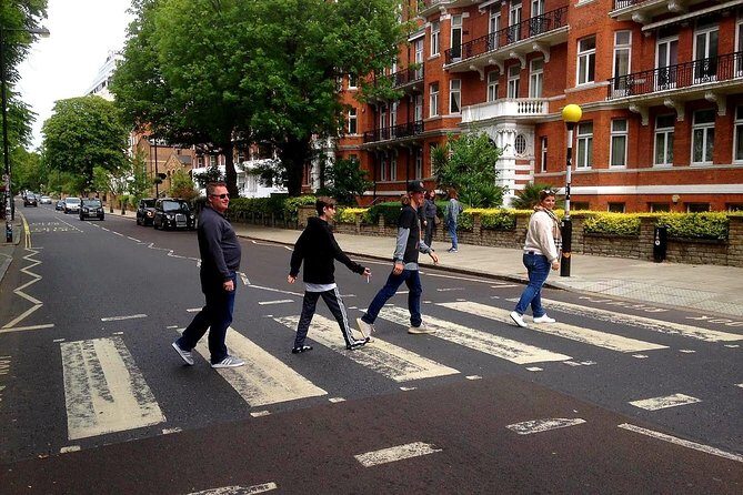 London Rock N Pop taxi Tour - Beyond Abbey Road: How the Tour Builds the Rock and Pop Story