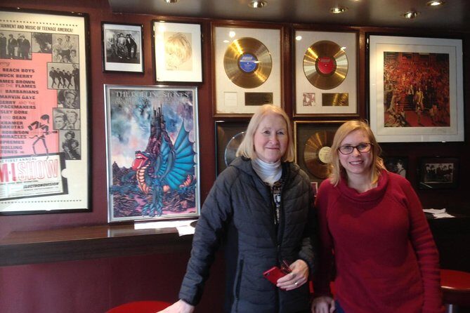 London Rock N Pop taxi Tour - Hard Rock Café or Camden Town: Where You Can Take the Theme Further