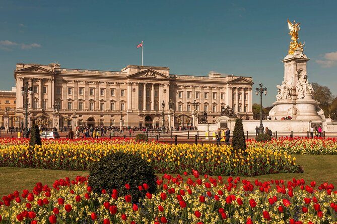 London Self-Guided Murder Mystery Tour by Buckingham Palace - Key Highlights You’ll Notice Right Away