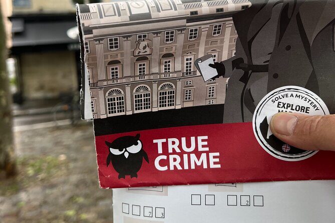 London Self-Guided Murder Mystery Tour by Buckingham Palace - Where You Meet and Where You End