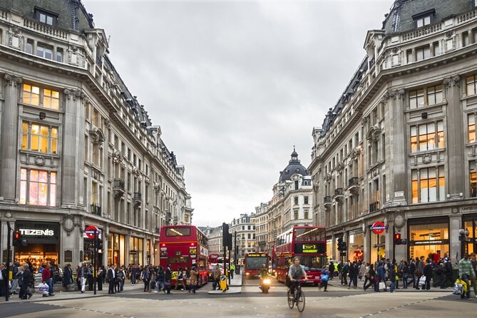 London Sherlock Holmes: Crack the Case Walking Adventure - A Sherlock Quest That Turns London Streets Into Clues