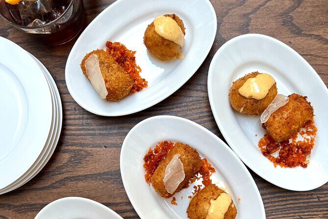 London Soho Food Tour with 7+ Tastings of Delicious Hidden Gems - The Small-Group Advantage: Why 10 People Matters