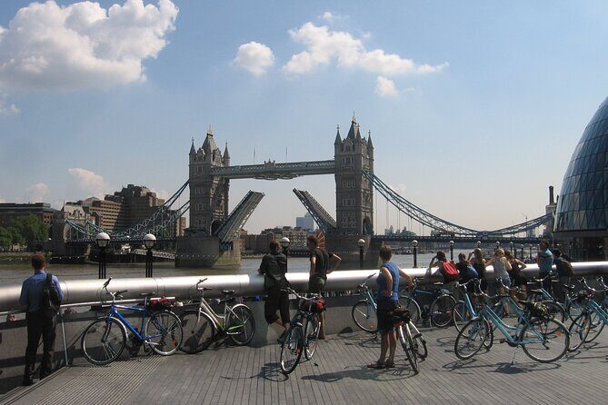 London Sunset Bike Tour - Through the City to St Paul’s and Millennium Bridge: Power and Perspective