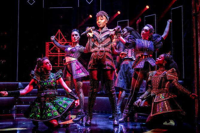 London Theatre: SIX The Musical - The Stop: SIX at the Vaudeville Theatre (What You Actually Get)