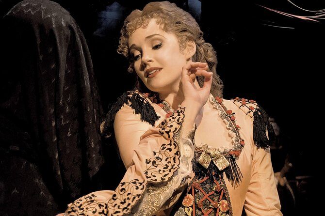 London Theatre: The Phantom of the Opera - Service, Crowd Reality, and How to Make the Night Smooth