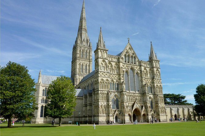 London to Southampton via Stonehenge and Salisbury - Driver service and meeting points: how you don’t get lost after the sites