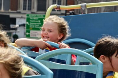 London Tootbus Kids Tour with Bespoke Live Guided Commentary - London Eye: the tallest cantilevered observation wheel moment