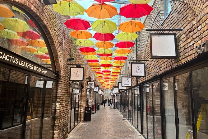 London Walking Tour: Camden Town Photography Walkabout - Guide style, group size, and how to get better photos while walking