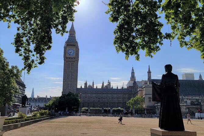 London: Westminster Abbey, Big Ben & Changing of the Guards Tour - Changing of the Guard: timing, where to stand, and the schedule reality