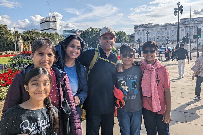 LONDON Westminster Private Walking Tour fully flexible - Admiralty Arch, the Mall, and Buckingham Palace close-up views