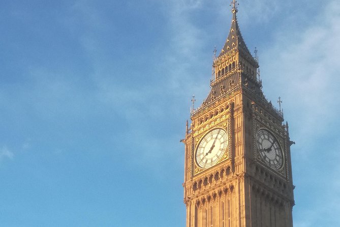 London with a Local (Historical) - Trafalgar Square: History, Quirks, and a Clean Finish