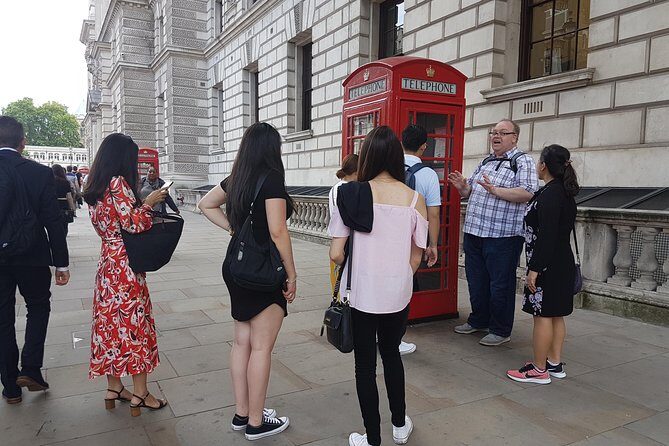 London's Amazing Palaces & Parliament : Private Tour - What to Bring: Small Planning Wins
