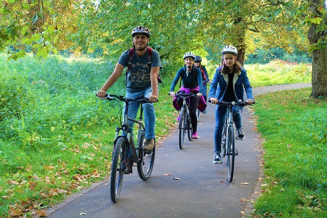 London's Best Kept Secret Bike Tour - Why This South London Bike Route Feels Like You Escaped the City