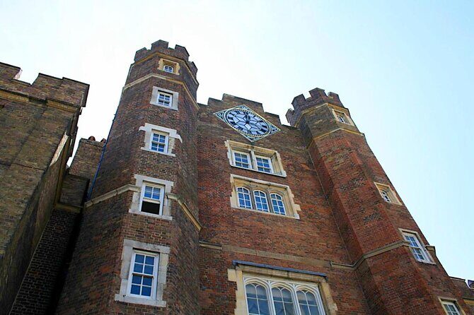 London’s Crown Secret: Self-Guided Royal Puzzle Quest - Key points to know before you go