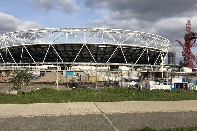 London's Football Stadiums Sightseeing Tour - Emirates Stadium: Arsenal’s 60,704-seat home and the Arsenalization era