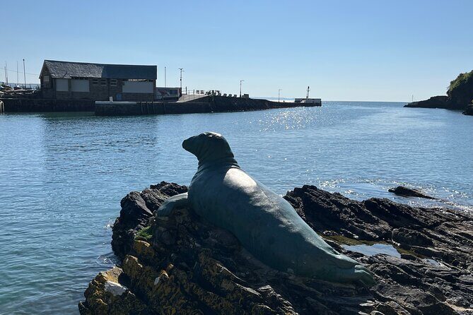 Looe Walking Tours - Historic Tales - Stop by stop: the Harbour town from East and West Looe