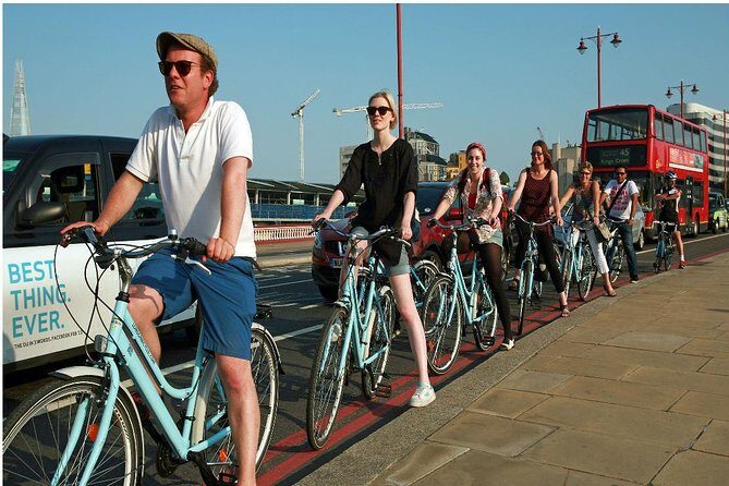 Love London Bike Tour - Soho and Carnaby Street: swinging ’60s on two wheels